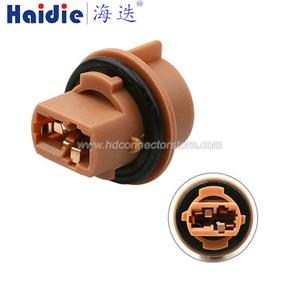 Lamp holder plug HDL-182