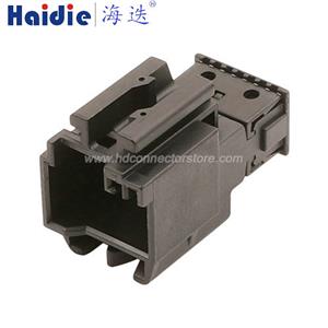 Auto connector 1-1719843-1
