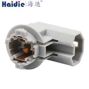 Lamp holder plug 90075-99005/81755-03010/90075-60037/C1583E