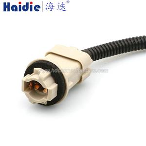 Lamp holder plug HDL-241