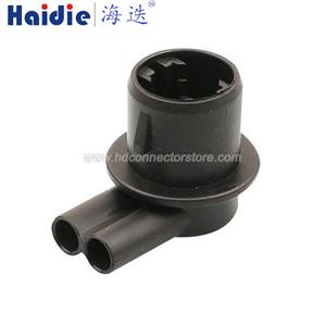 Lamp holder plug HDL-246