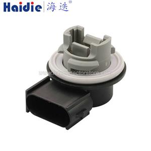 Lamp holder plug 2U5Z13411DA