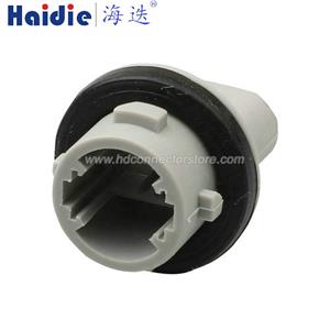 Lamp holder plug HDL-315