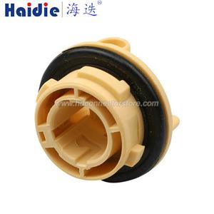 Lamp holder plug HDL-318