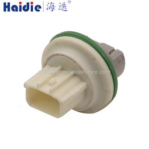 Lamp holder plug HDL-556