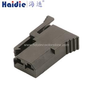 Auto connector 964587-1