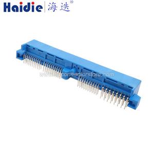 Auto connector 7-174385-5