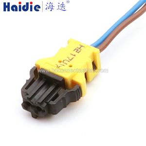 Auto connector HD0227K-1-21