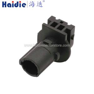 Lamp holder plug HDL-731