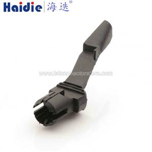 Lamp holder plug HDL-750