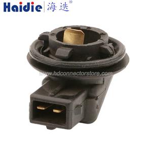 Lamp holder plug HDL-841