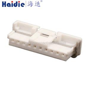Auto connector 560123-1000