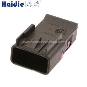Auto connector 15332136