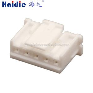 Auto connector XAP-05V-1