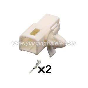 Auto connector 178602-1