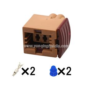 Auto Connector 4-962345-1