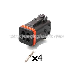 4 Pin wiring connector with terminal 132004-001