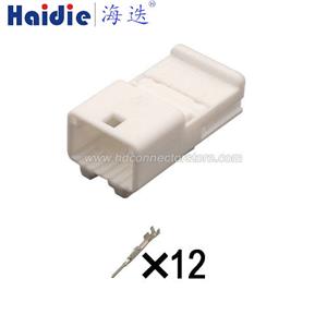 Auto connector 1565894-1/82824-58010
