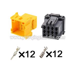 Auto Connector 1-967627-2  8-968972-2