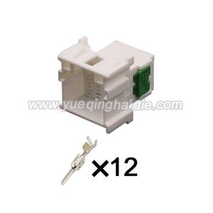 Auto Connector 2-967627-1