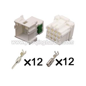 Auto Connector 2-967627-1  7-968972-1