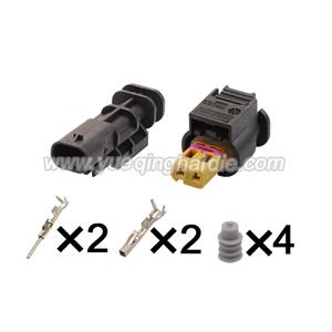 Auto Connector 1-1703498-3/1-1703499-3 07P973702