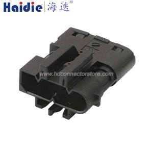 Auto connector 1-828820-1
