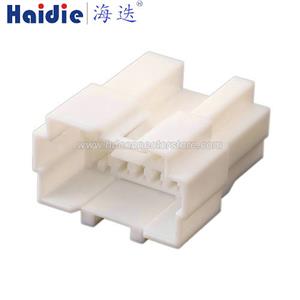 Auto connector  MG624681