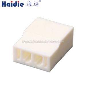 Auto connector  640136-2
