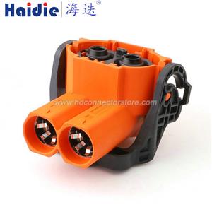 Auto connector  HVSL800082A150