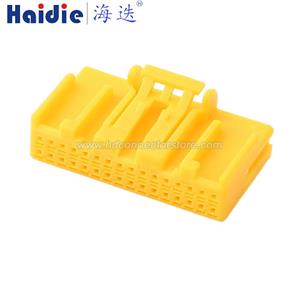 Auto connector  MG654922-3
