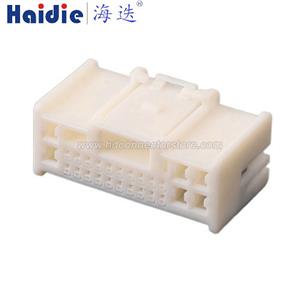Auto connector  MG654687