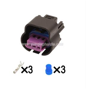 Auto connector 15336121