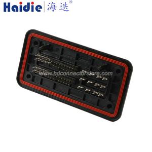 Auto connector 2137661-1