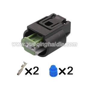 Auto connector 2-967644-1