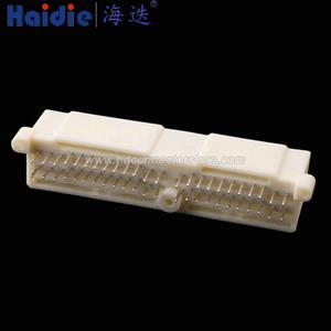 Auto connector MG643432/638010-1