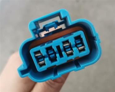 Auto connector  15305595