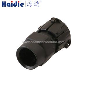 Auto connector 121583-0025