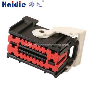 Auto connector 2138731-1