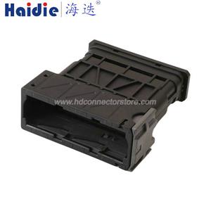 Auto connector 2294140-1