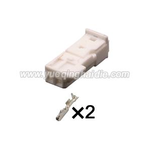 Auto connector 2-1718333-1