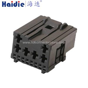 Auto connector 2407704-1