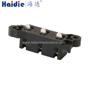Fuse box with terminal CF-122-0017-00