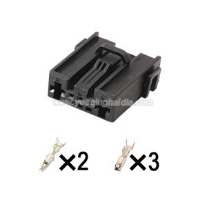 Auto connector  E01325000