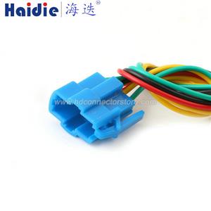 Auto connector HD069Q-2.8-11