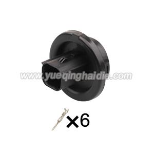 Lamp holder plug 34840-3010