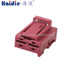 Auto connector 4-2447739-1