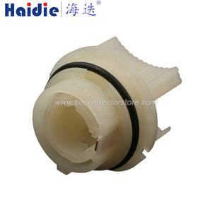 Lamp holder plug HDL-459