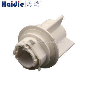 Lamp holder plug HDL-479