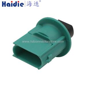 Lamp holder plug HDL-490DS